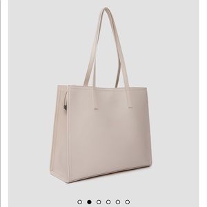 Portfolio Tote